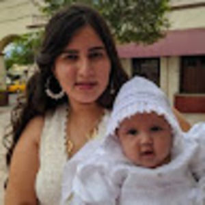 Meet your Posher, Iris